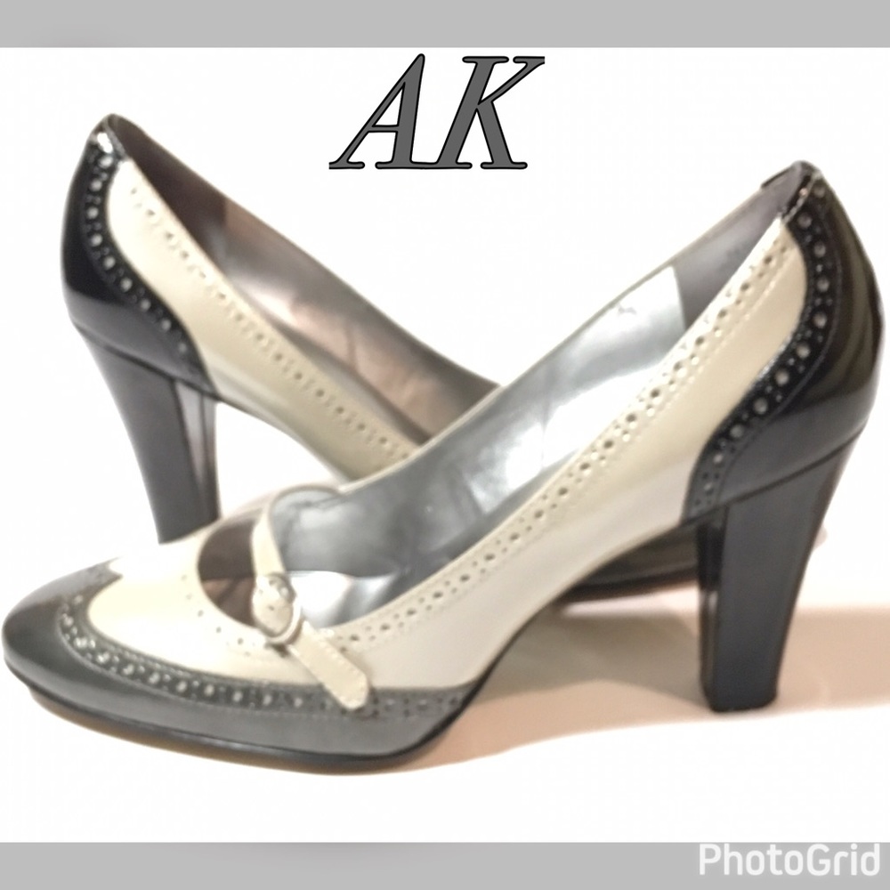 ANNE KLEIN PATENT LEATHER COLOR BLOCK MARY JANE SILVER-GREY SILVER TEE S… - Picture 2 of 9